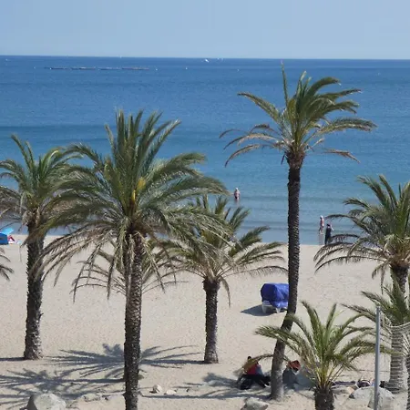 아파트 Passeig Maritim,33 *