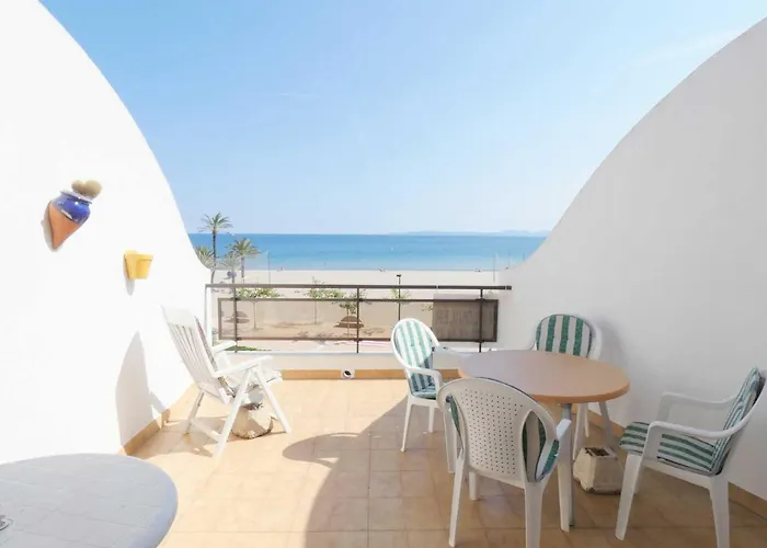 Passeig Maritim,33 * Rosas